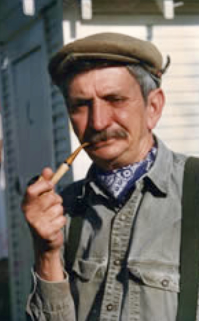 Lowell Davis and Red Oaks